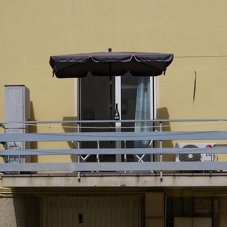 Fiore Di Mare - Delizioso Bilocale Con Posto Auto Vicino Al Porto Grado Esterno foto